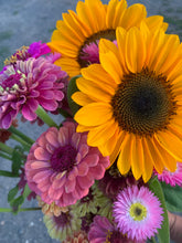 Load image into Gallery viewer, 2026 Late Summer Flower Subscription